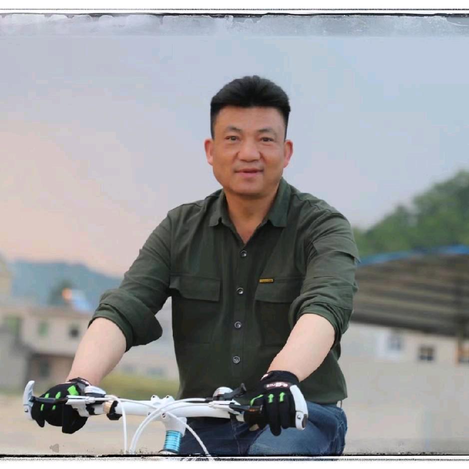 用户张昆