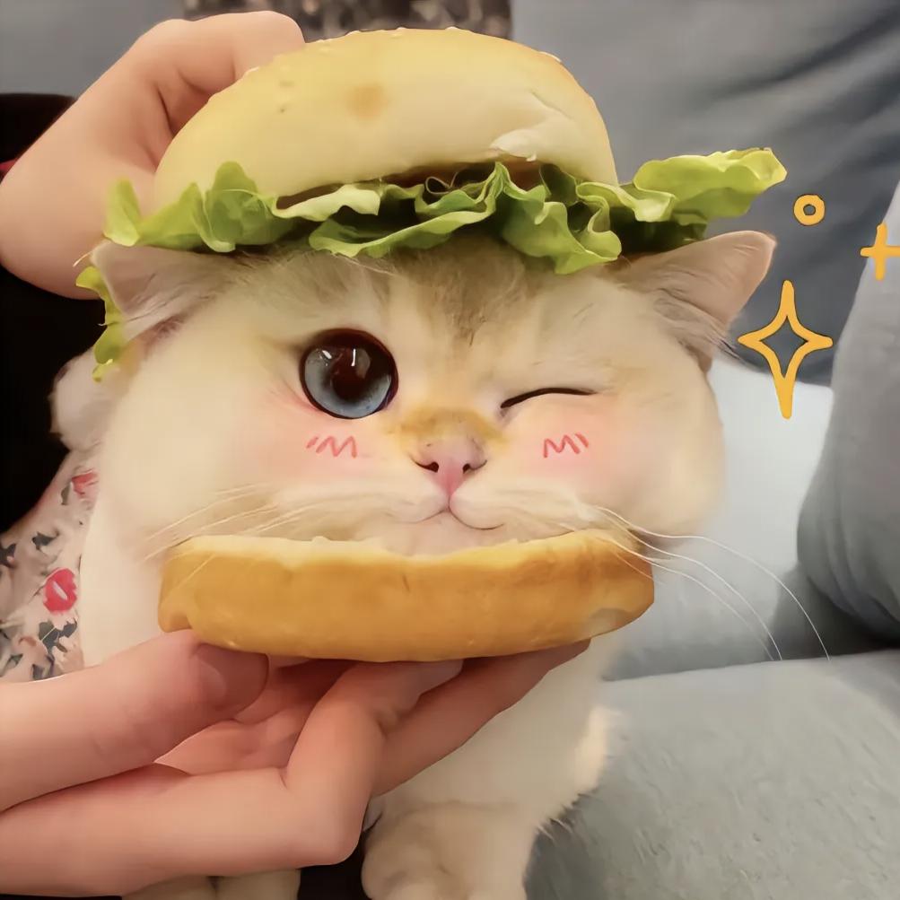 八月
