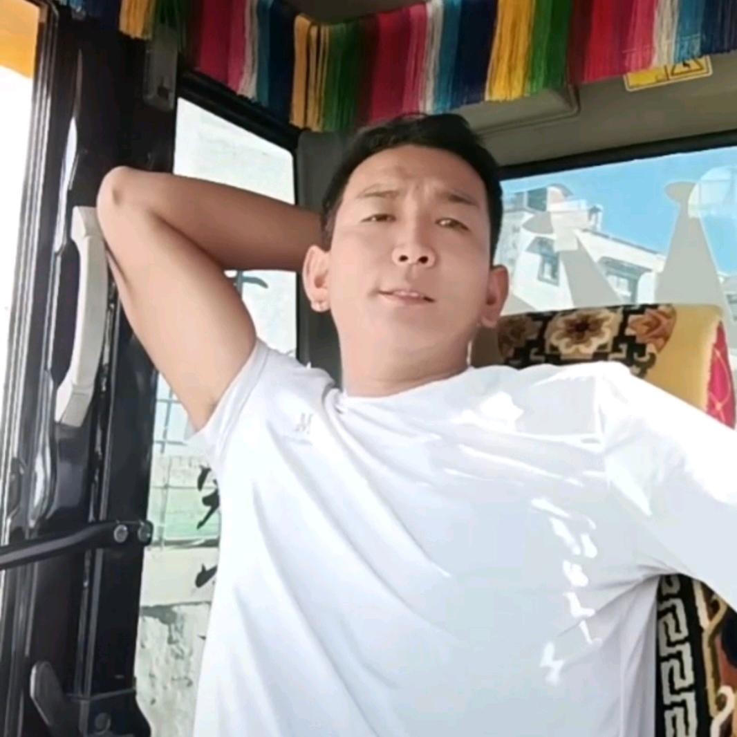 普布😉先生