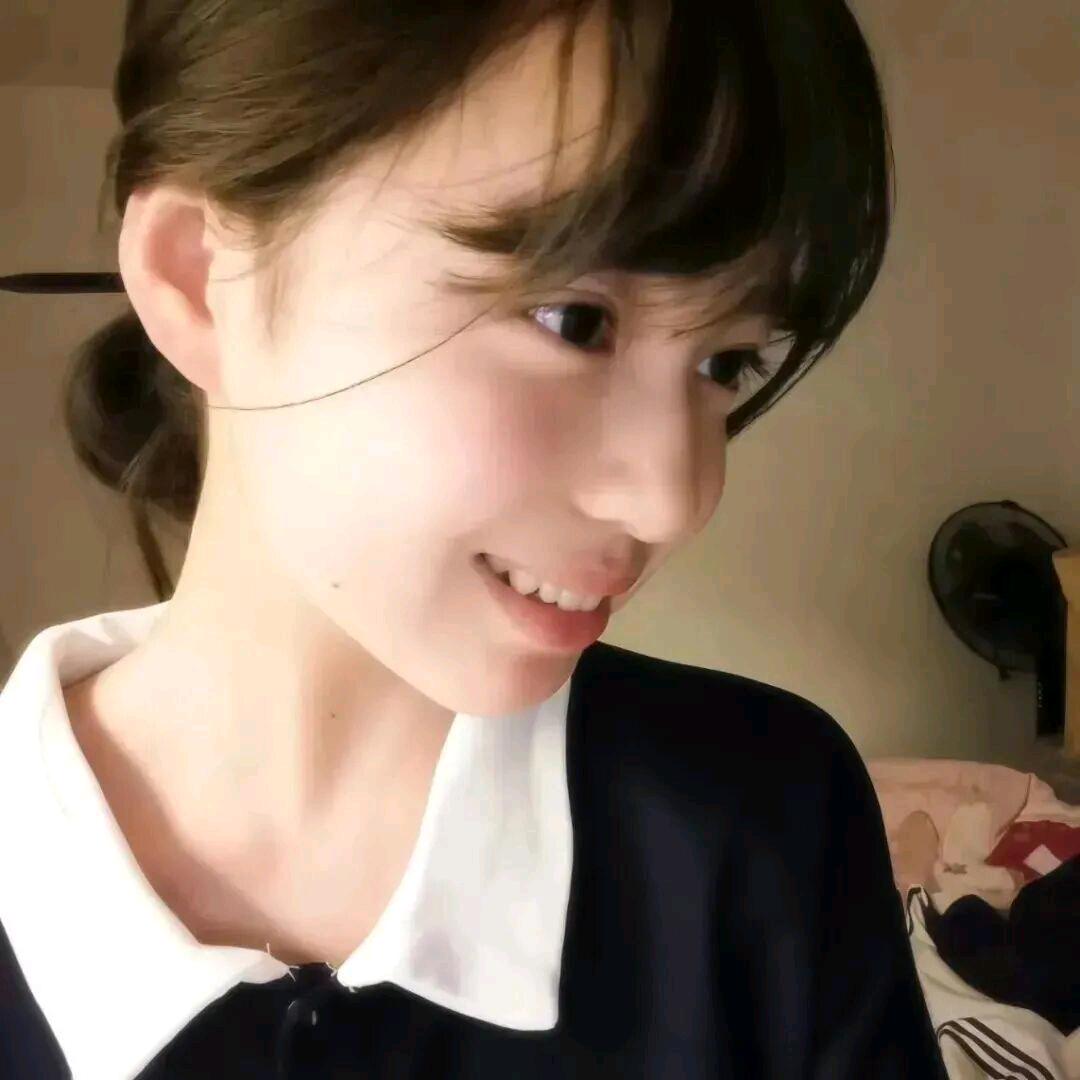 卖萌被打