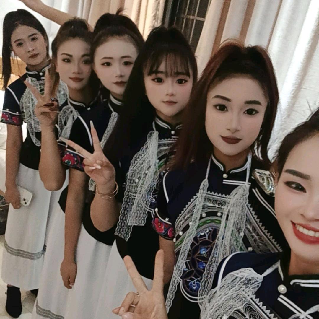 文山东山@花灯华福演艺@（李华）