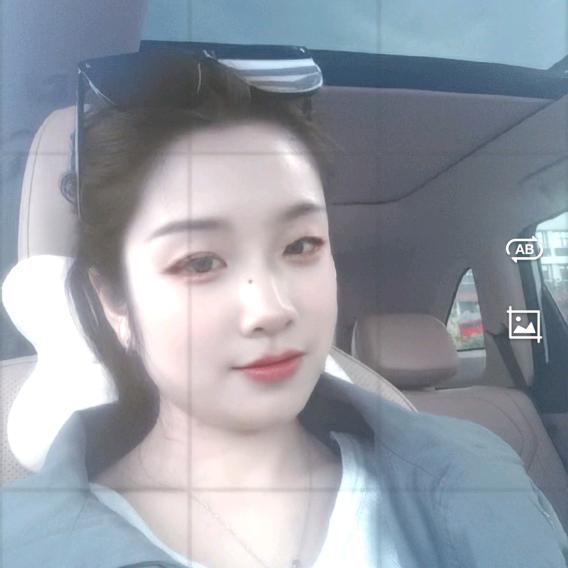 小小鱼(๑•ᴗ•๑)♡