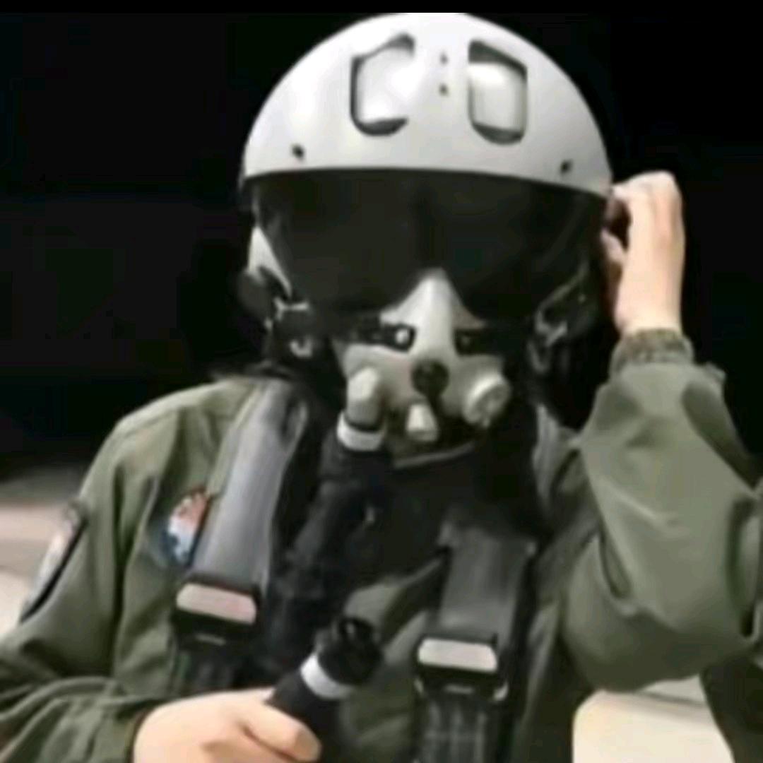 蝎子莱莱的老花镜