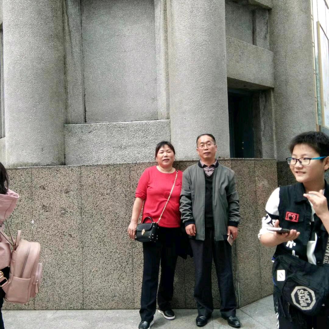 何大姐，天天开心