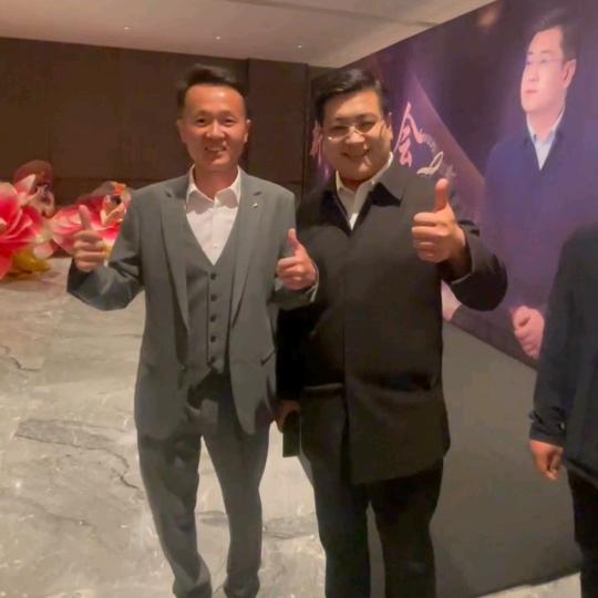 杨星星（刘皮特去哪了）