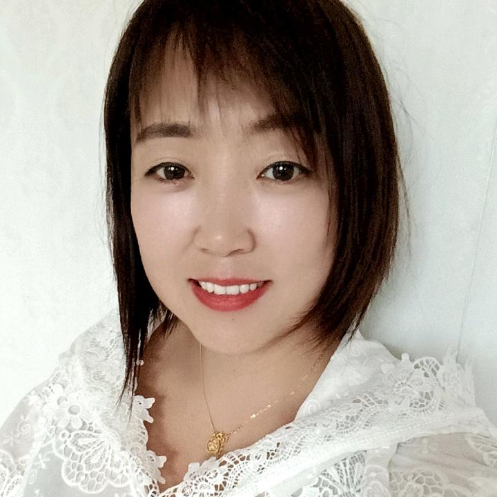 彩小萍