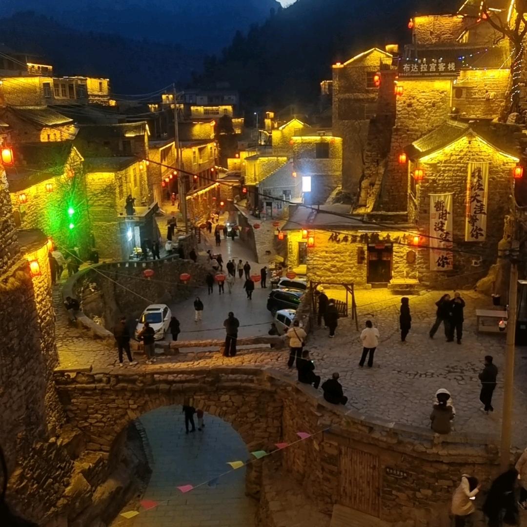 骑驴逛地球