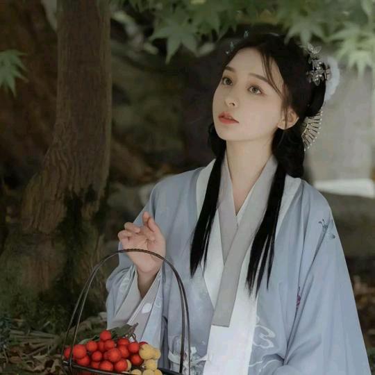 肉肉、包子奶奶