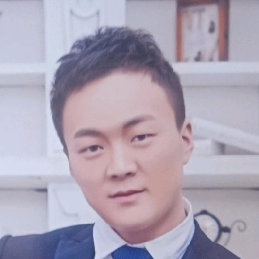 (ღ˘⌣˘ღ)憨仔哥@