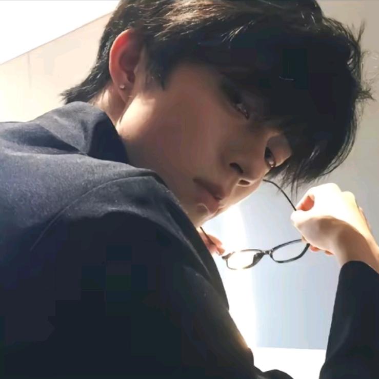 澜雾栖