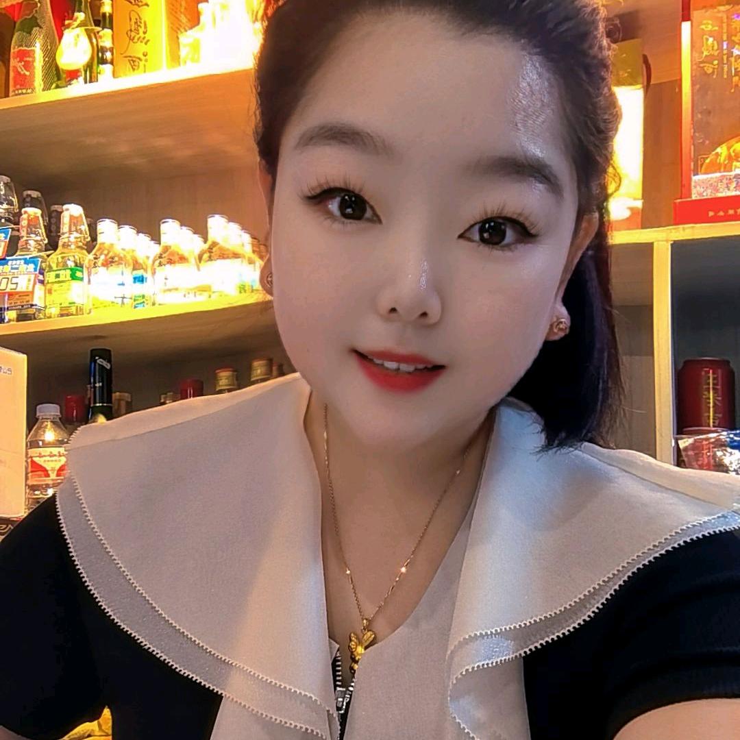 廊桥石泉石锅鱼