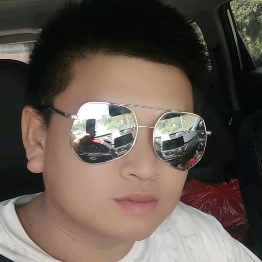 &搬砖老表&