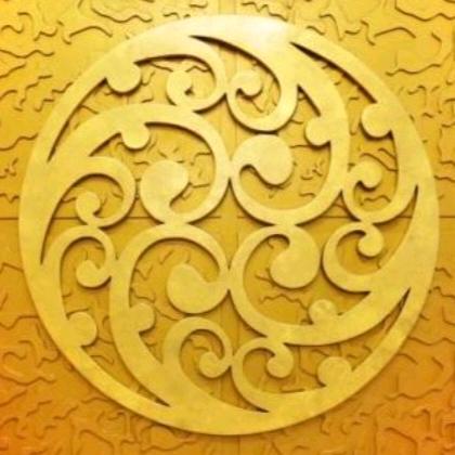 在人民广场吃葡萄