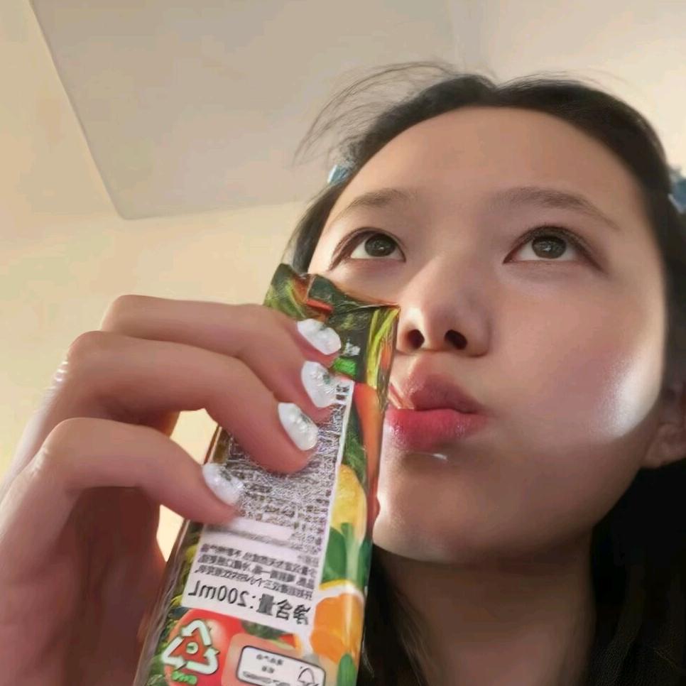 咕噜噜嗷呜呜