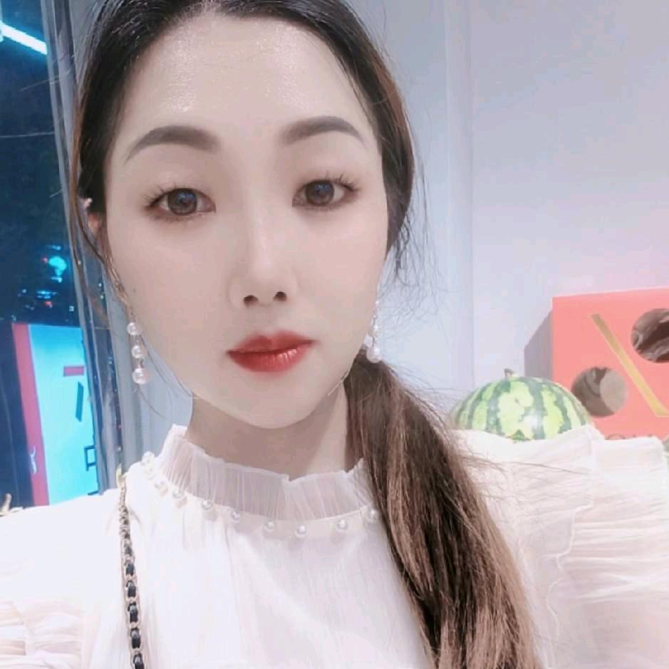 丫头💋💋💋💋💋