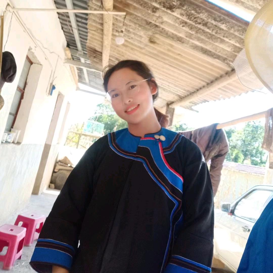 云南哈尼姑娘@珍珍～夏日