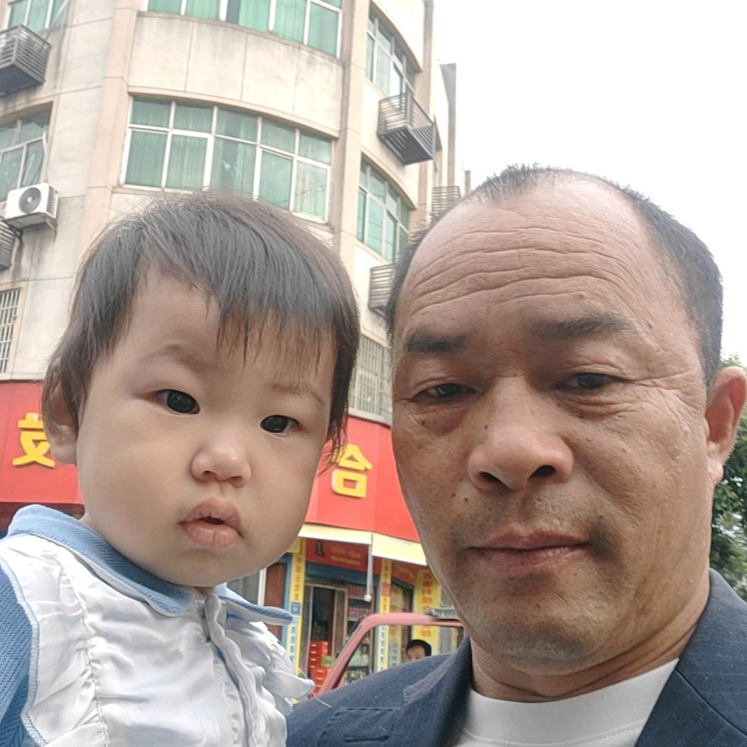 郭书记：七四年八月的：老虎🐯