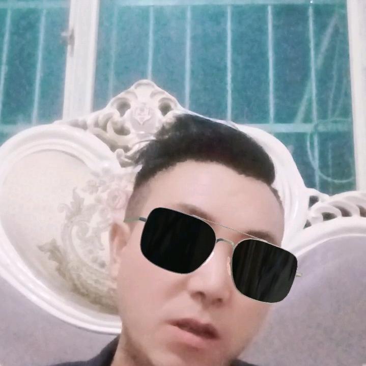 玖哥，随缘随份