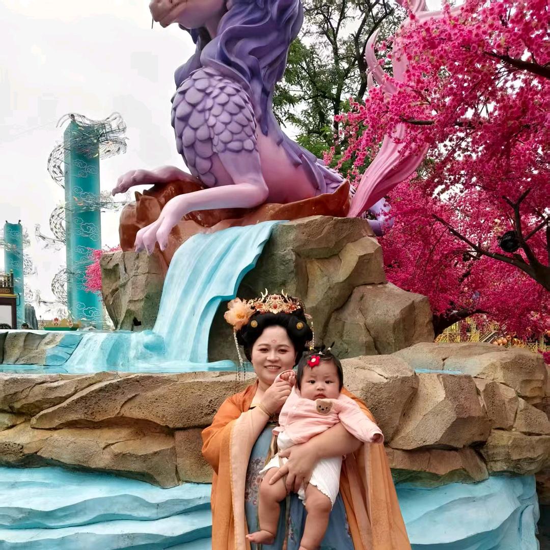 玲玲