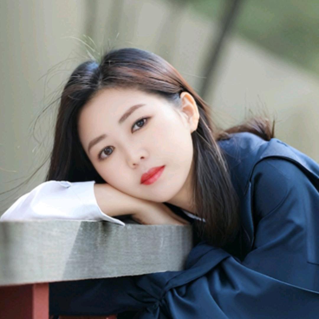 田田姐 《晚上20点20分开播》