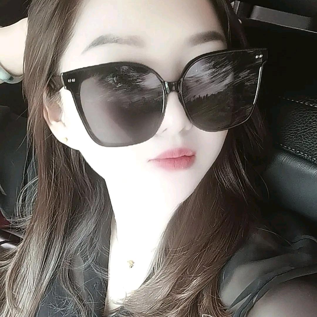 小燕子小姐姐💅💅👄👄