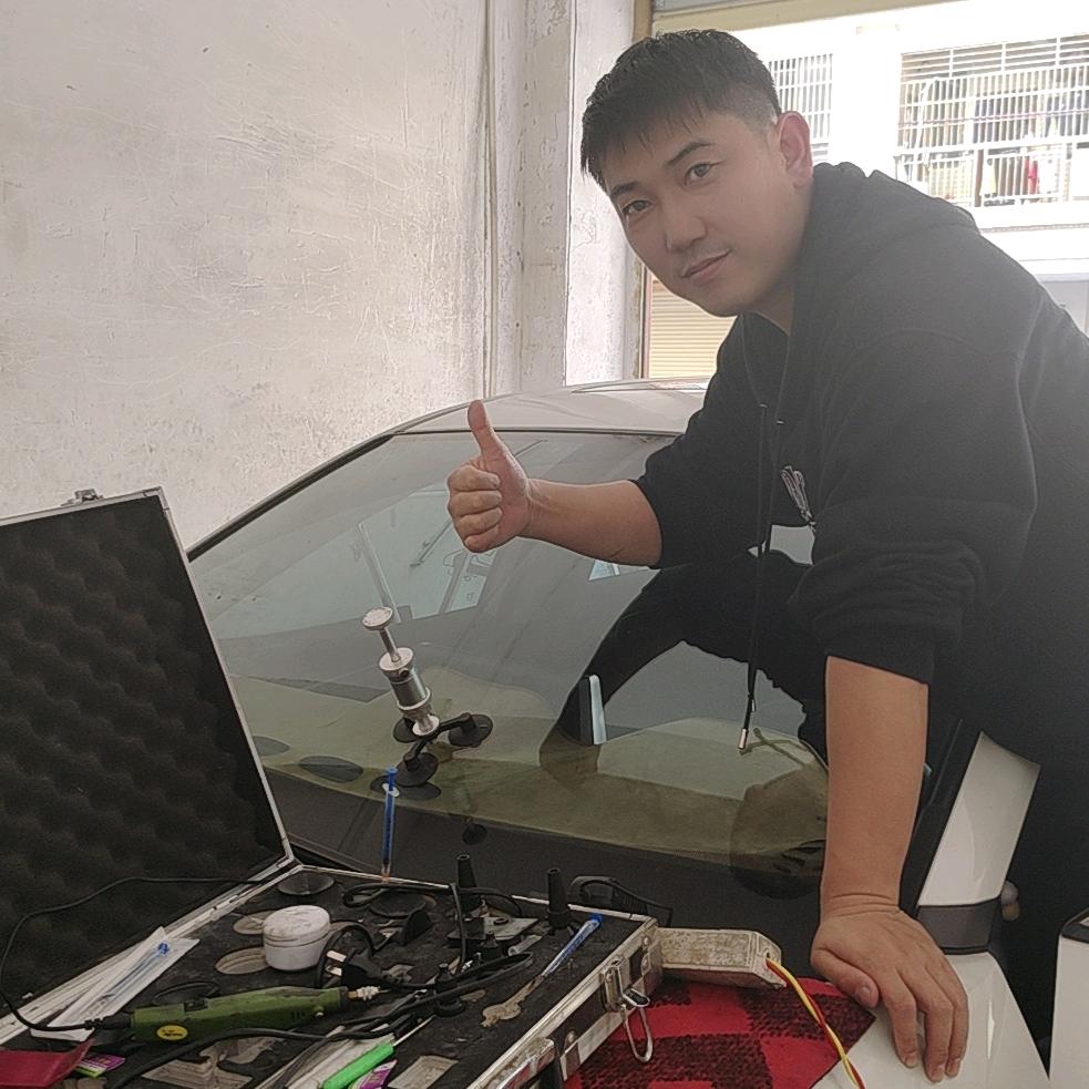 河源凹陷无痕玻璃修复美容中心