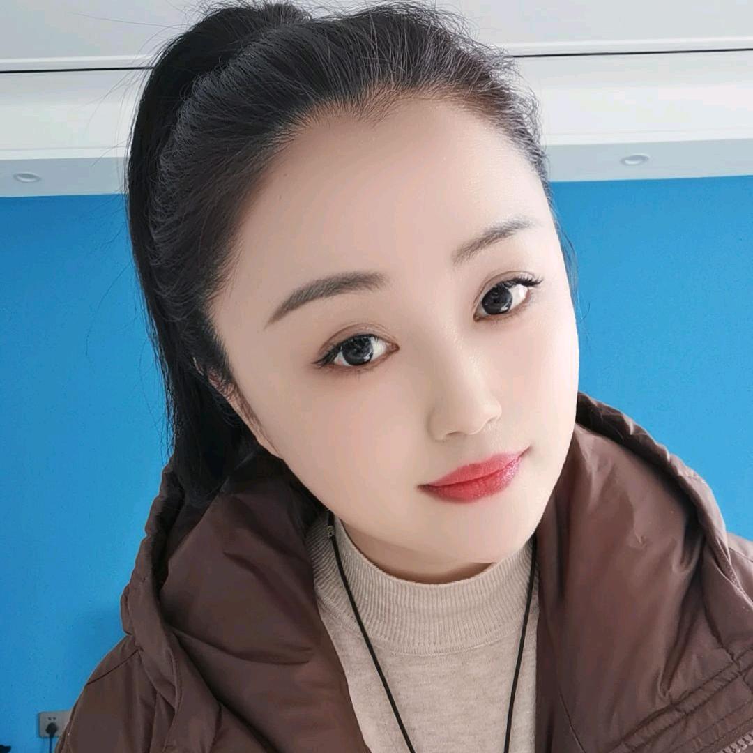 玲玲吖