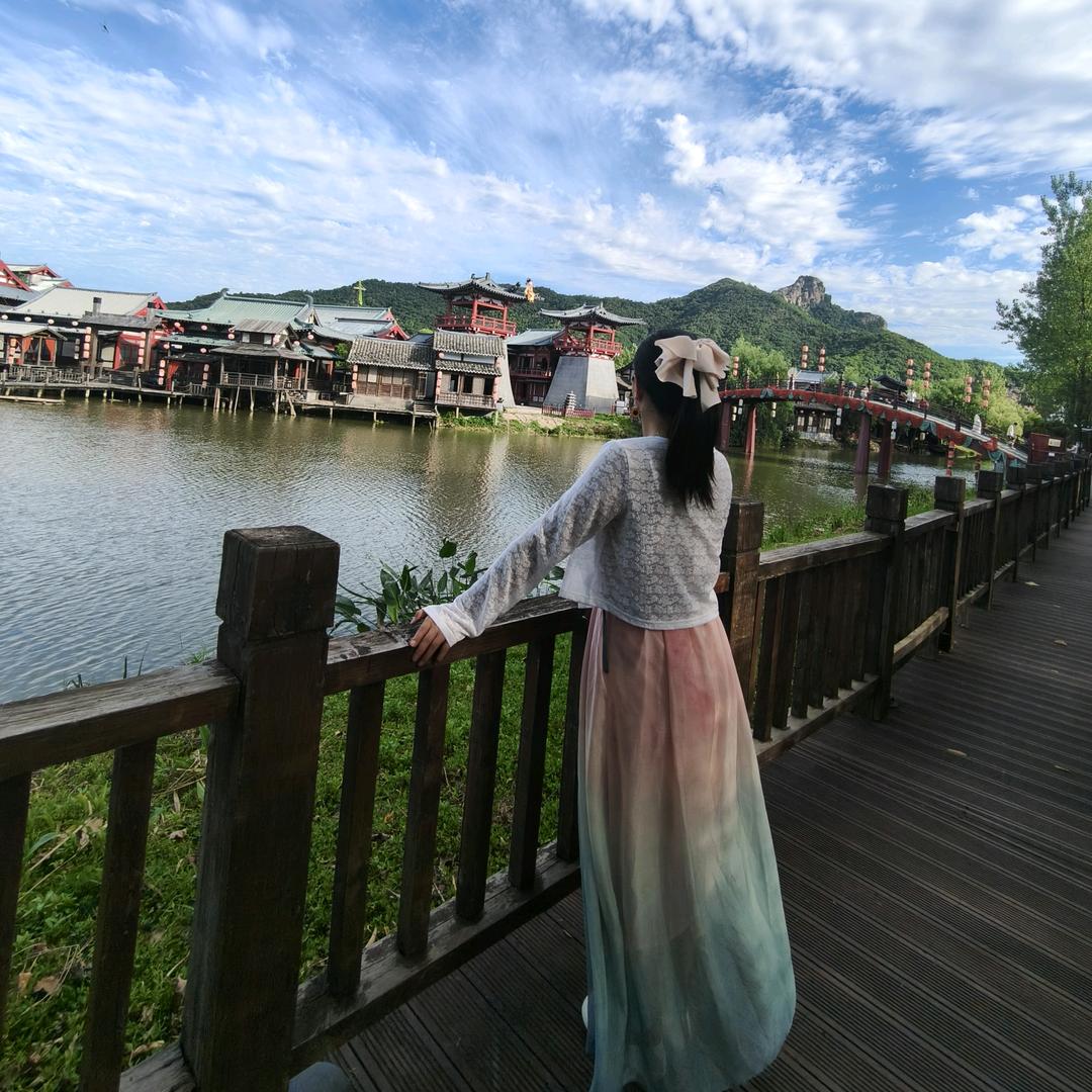 没有翅膀的艳子