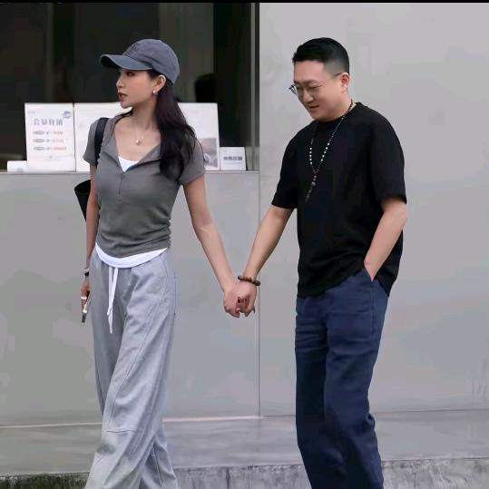 彤掌柜夫妇-直播返场