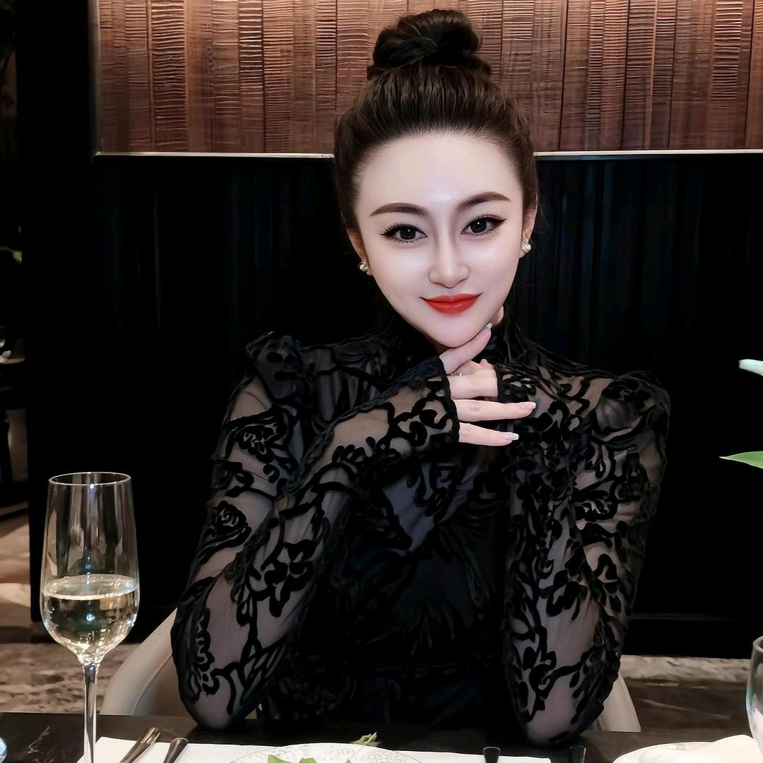🌸比丰田还霸道的钕人💍