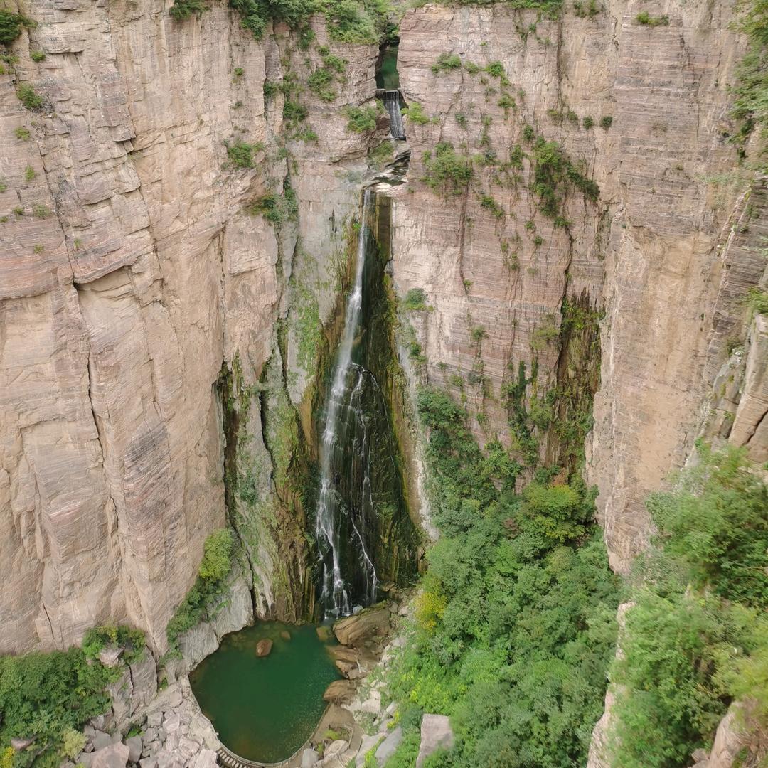 小刘探街
