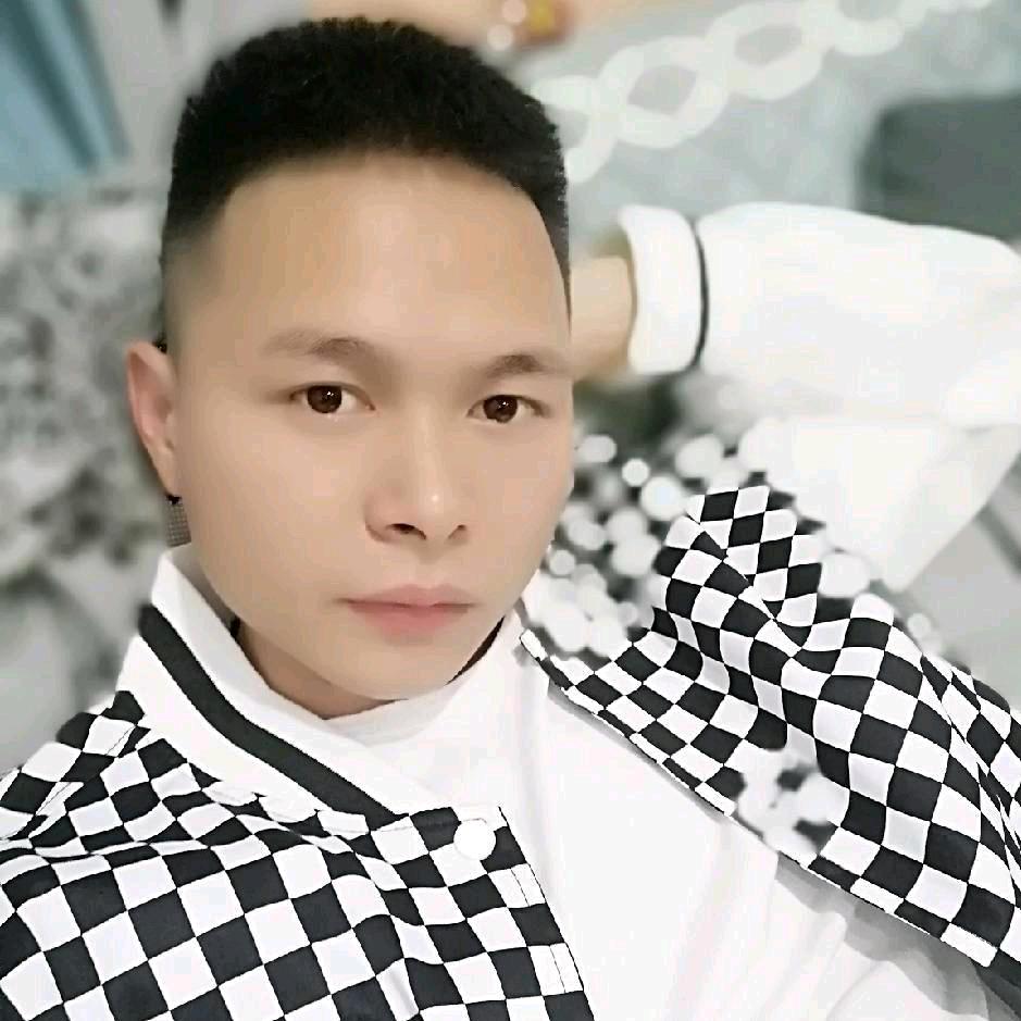 𐂂俗人?