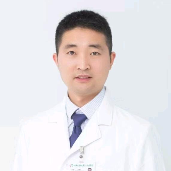 中医卢鹏飞