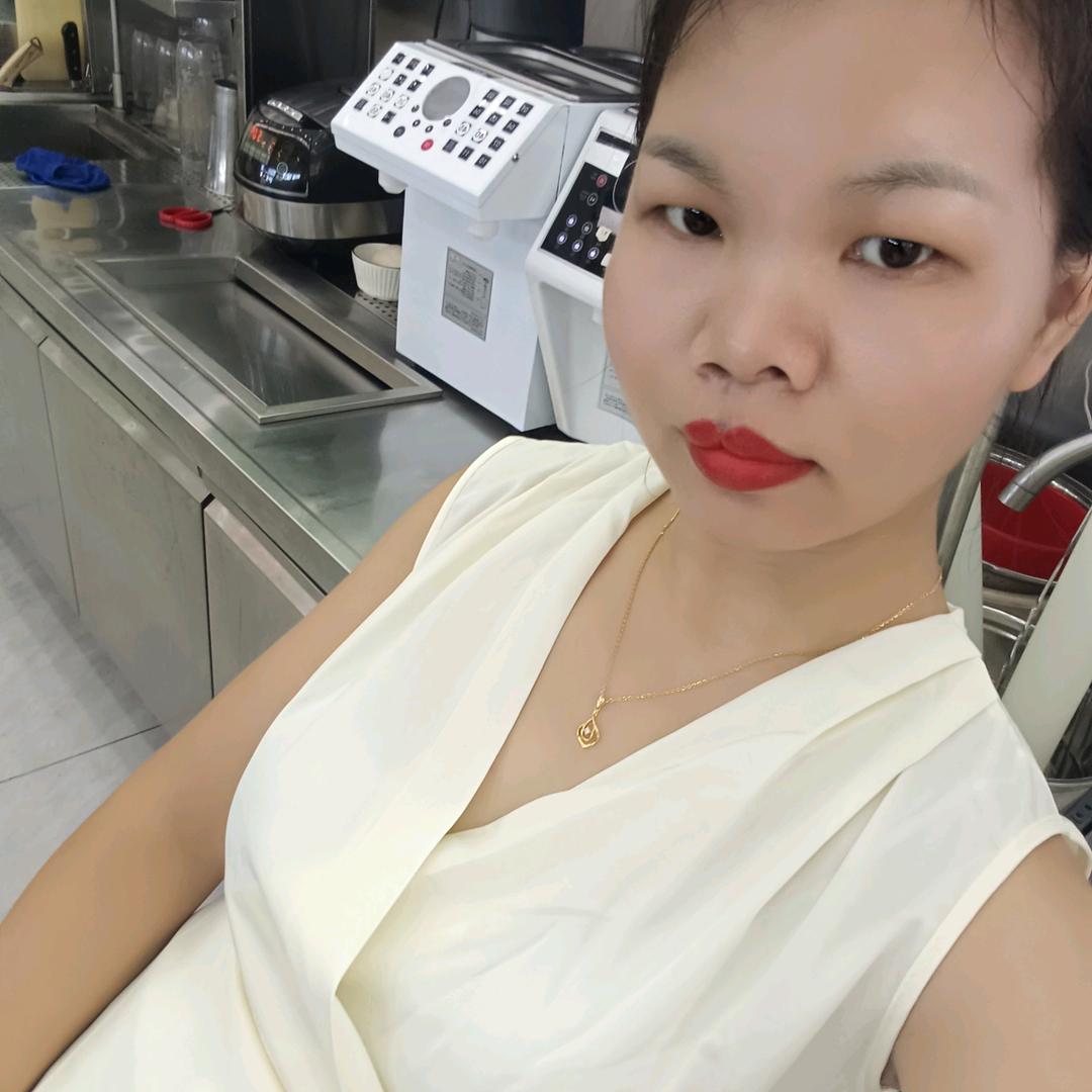 辞职回家带娃拍视频的日常生活