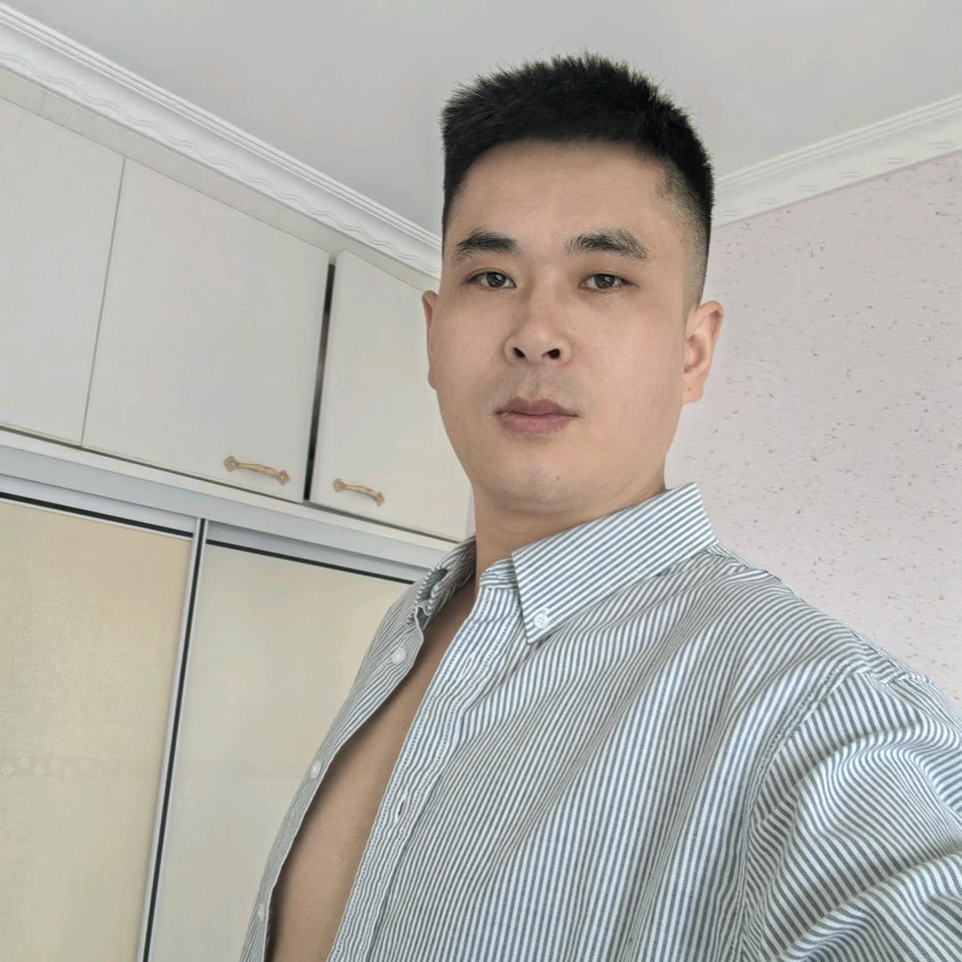 龙哥！！