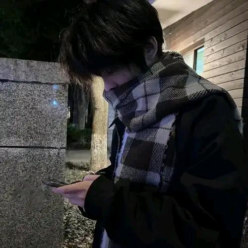 柑偌.