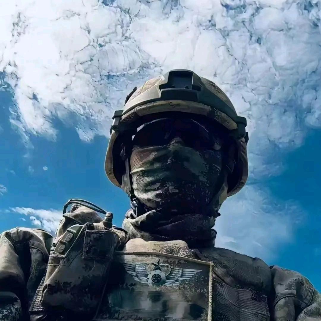 དབུ་རྒྱན་མགོན་པོ