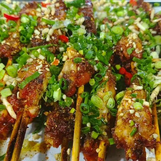 胡霞霞夜宵(三八路店)官方号