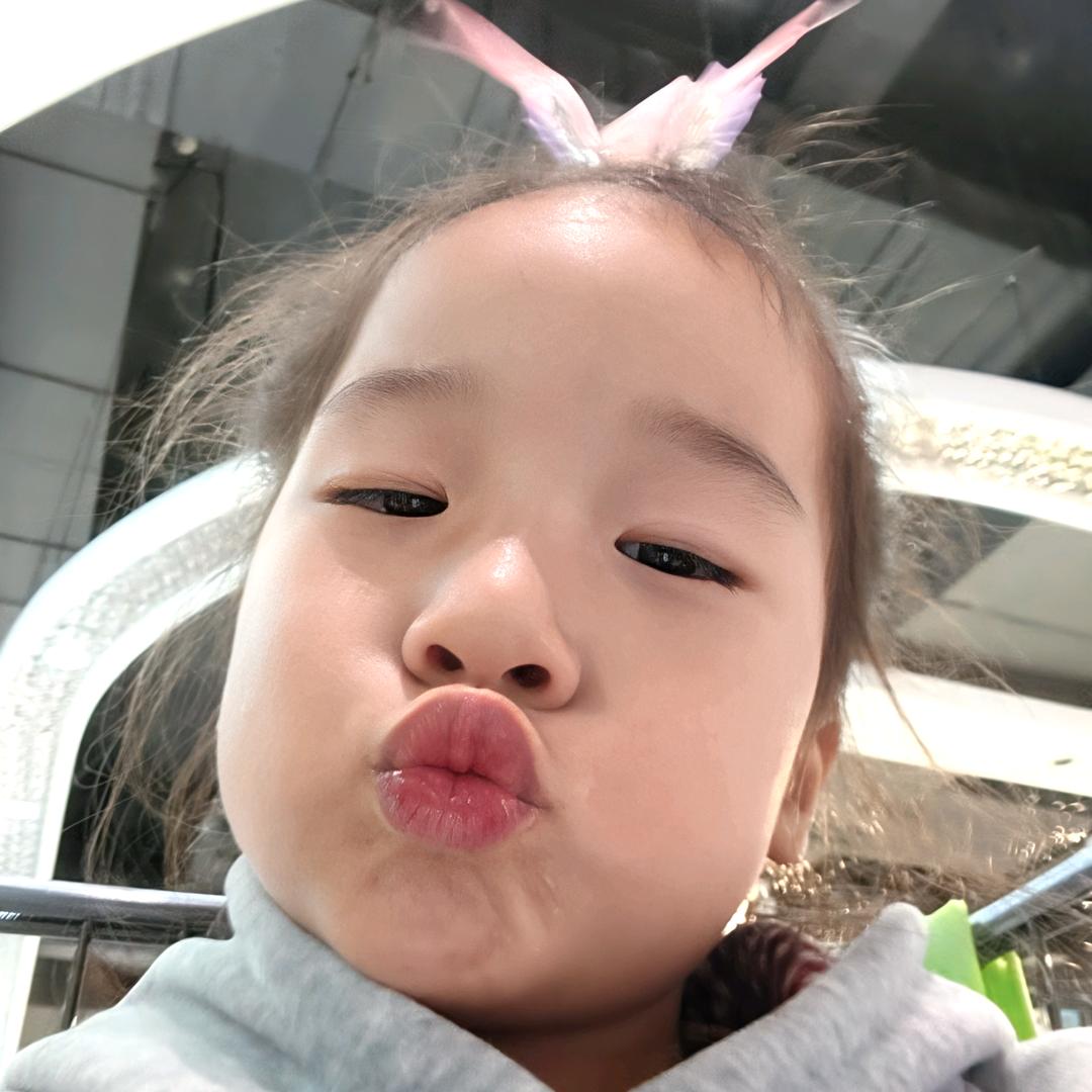 泡芙乖乖🧸