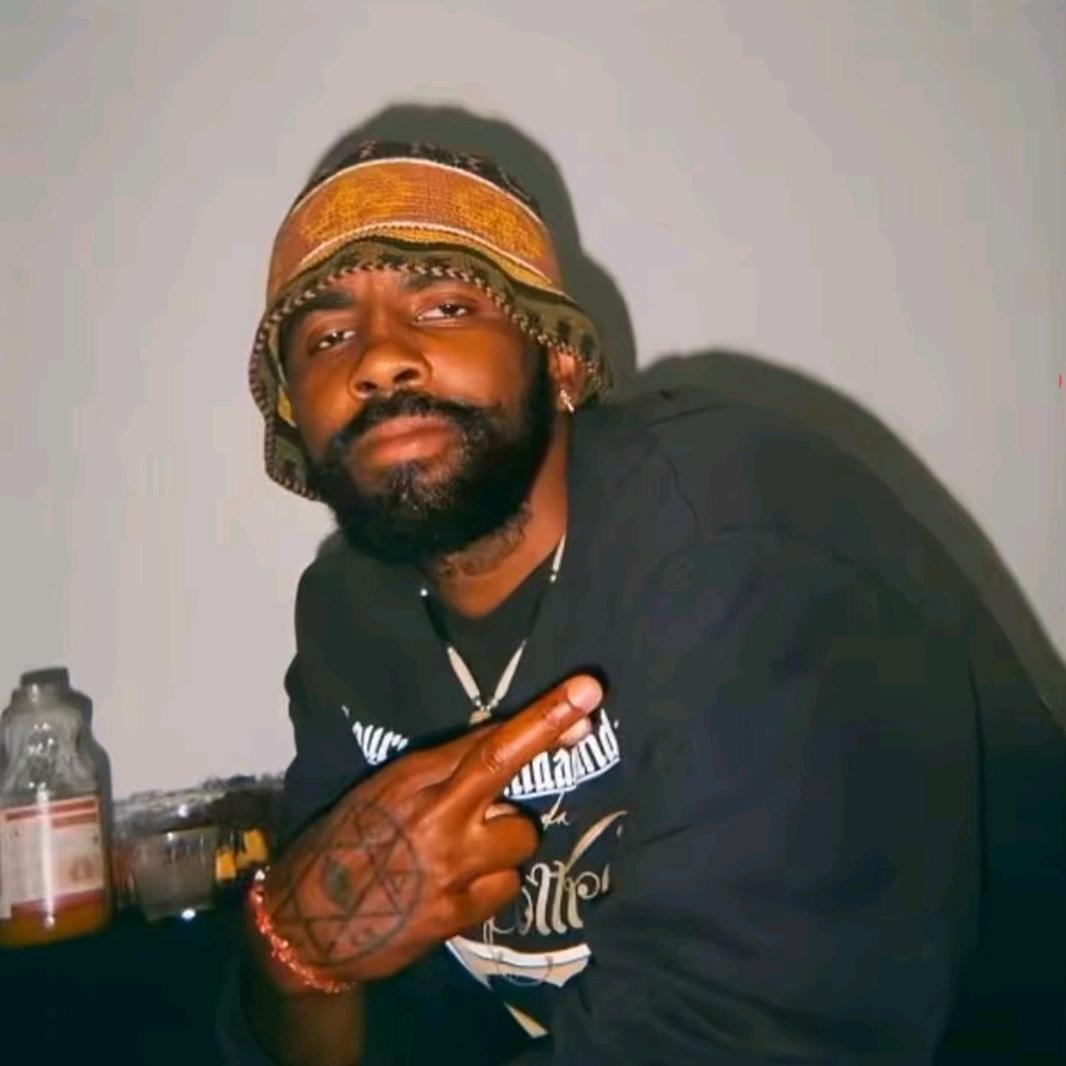 …·