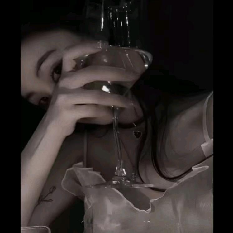 ꒰ঌ𝓁𝓊𝑜໒꒱