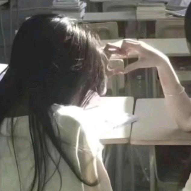 离梦🦋（上学版）