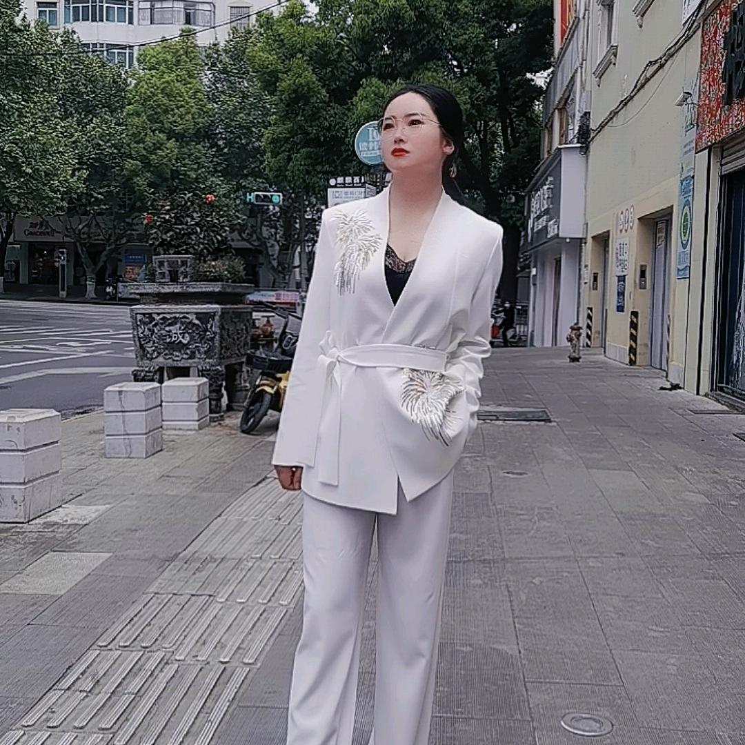蒋秀（招学徒）