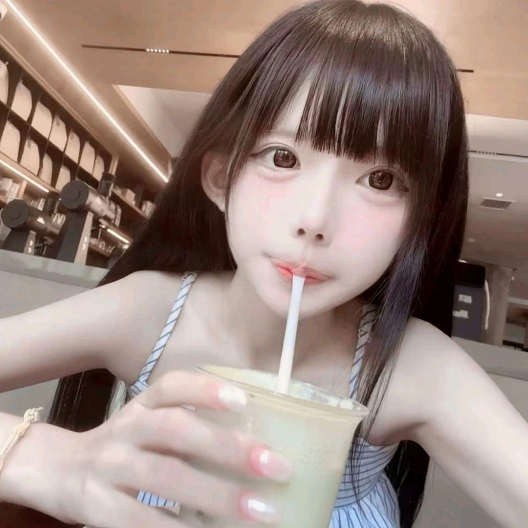 卖萌被骂可耻