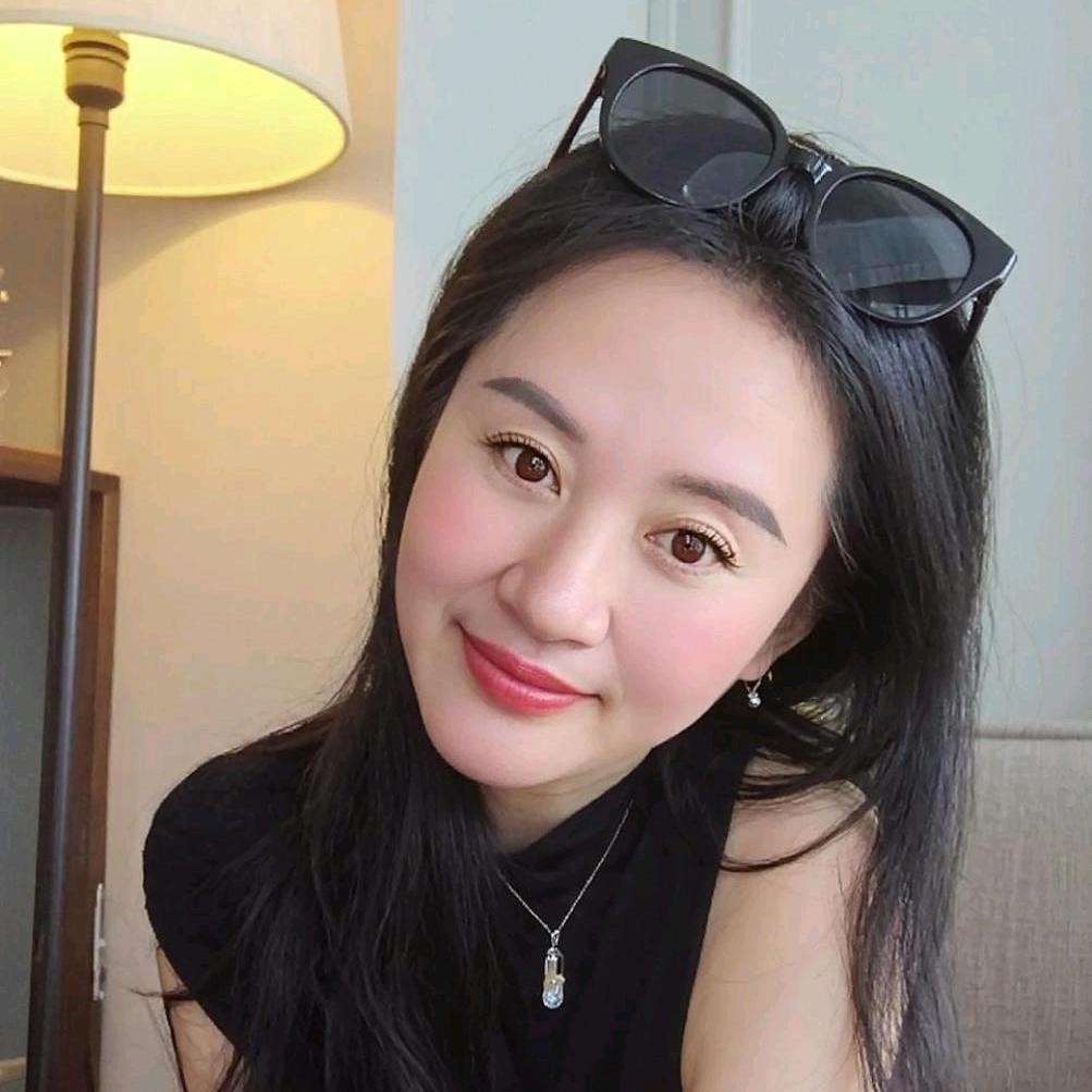 🙏不努力谁也给不了你想要的生活🌹🌹