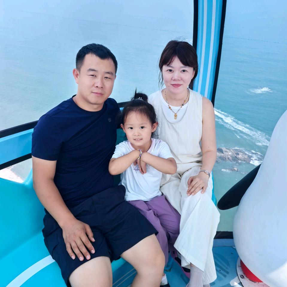 鸡东县丁宇钩机铲车压路机板车出租
