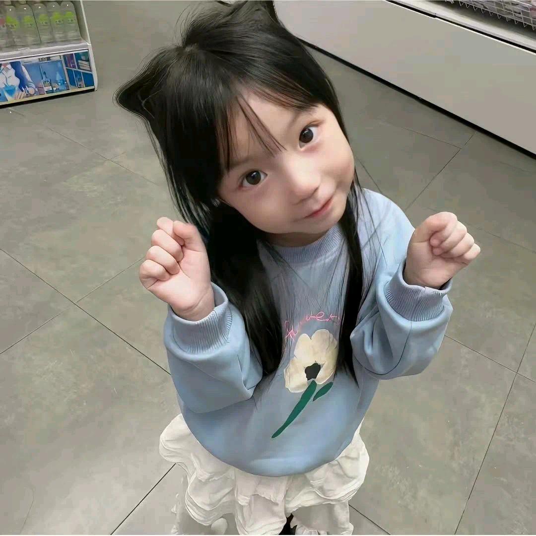 易小羊.