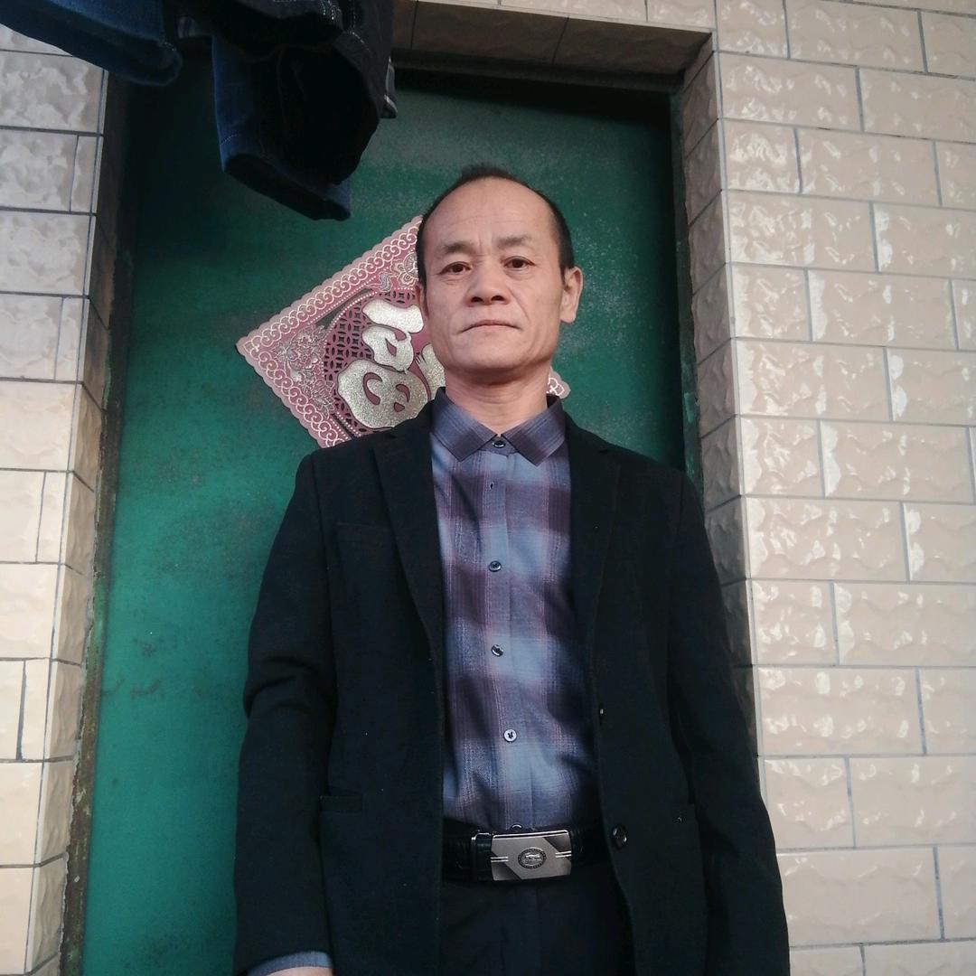 风雨无情，人有爱