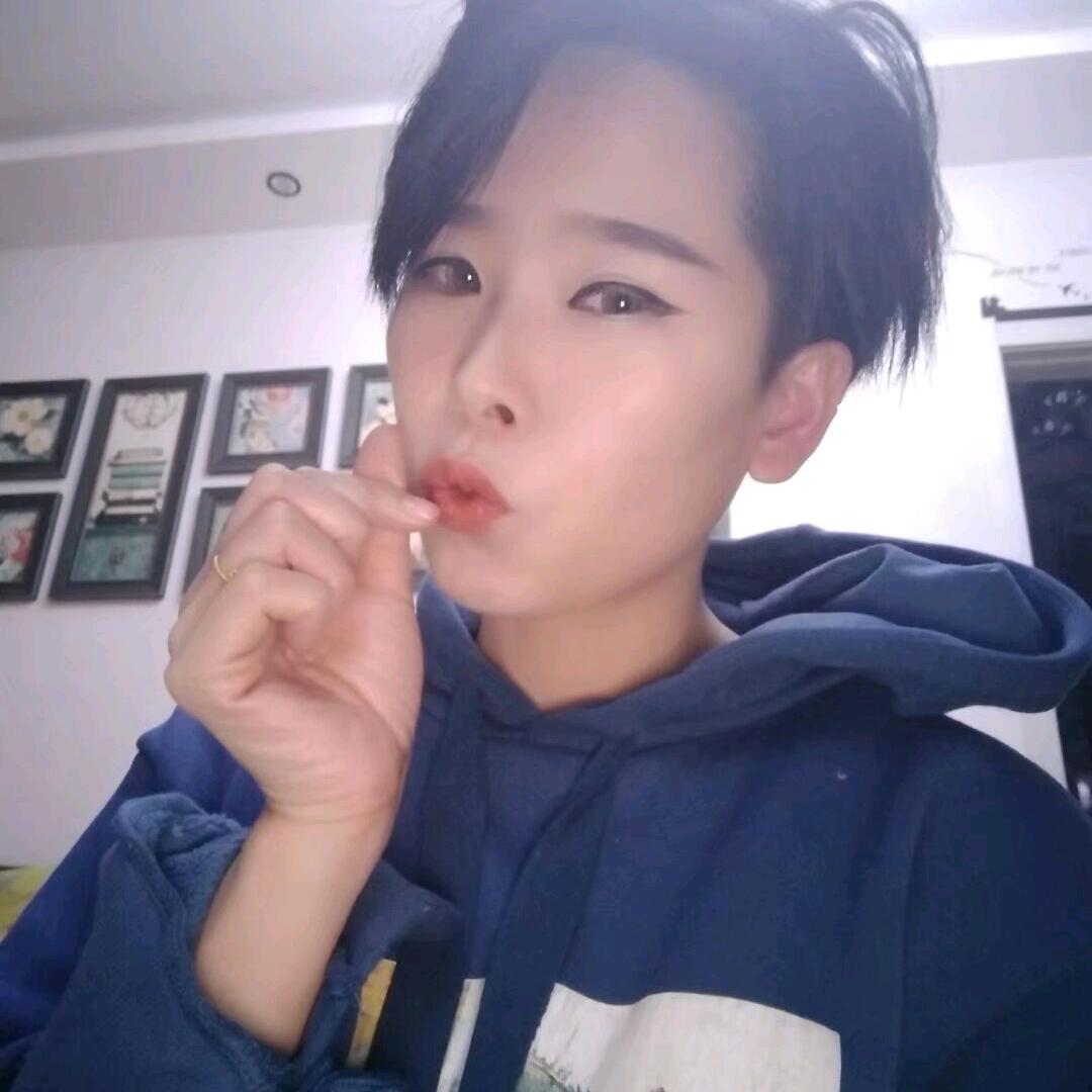 哎呀哎呀是阿慧