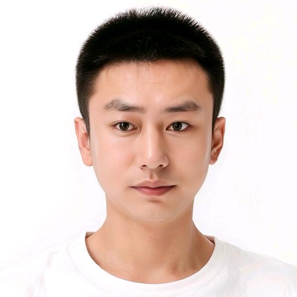 郭小鑫_